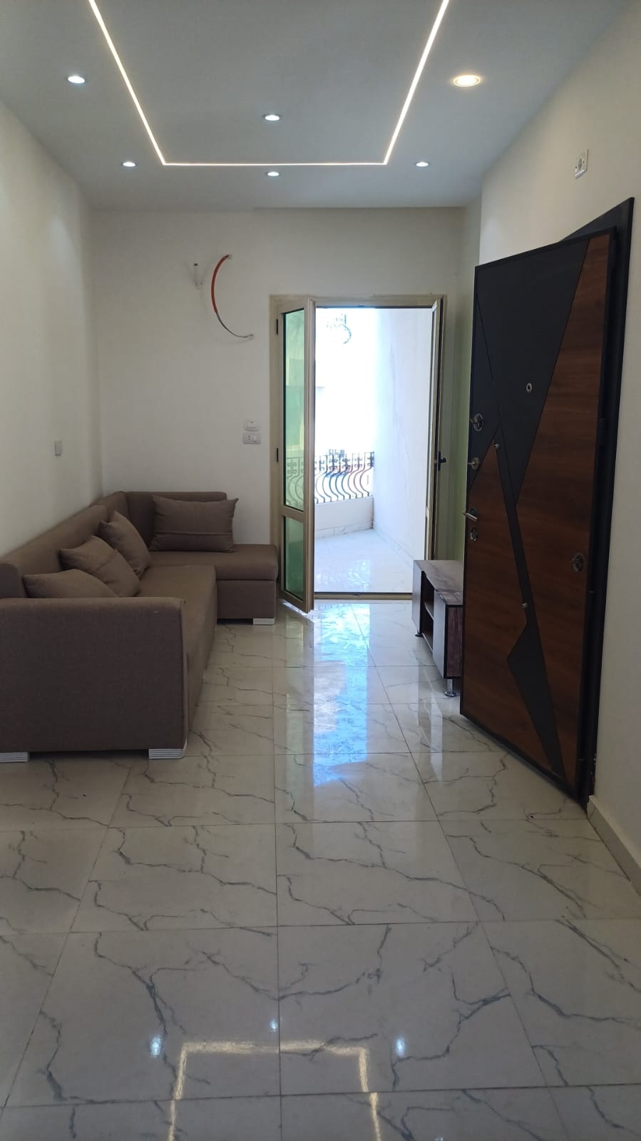 1504 2 bedroom flat in Sea Light Arabia